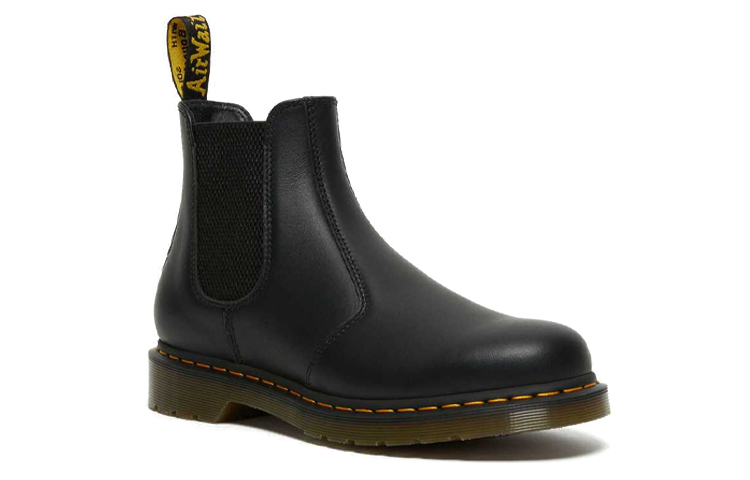 Dr.Martens 2976 Chelsea leather boots