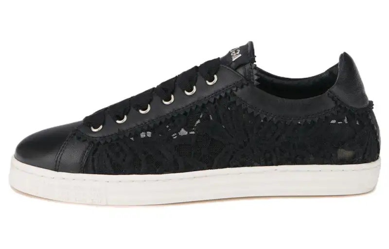 AGL Calfskin Low top Skateboard Shoes Women's Black