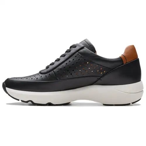 Clarks Leather Low top Running Shoes Women's Black