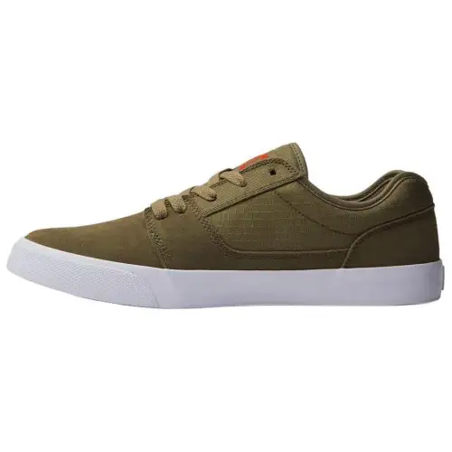 DC Shoes Low top Skateboard Shoes Men's Olive Green