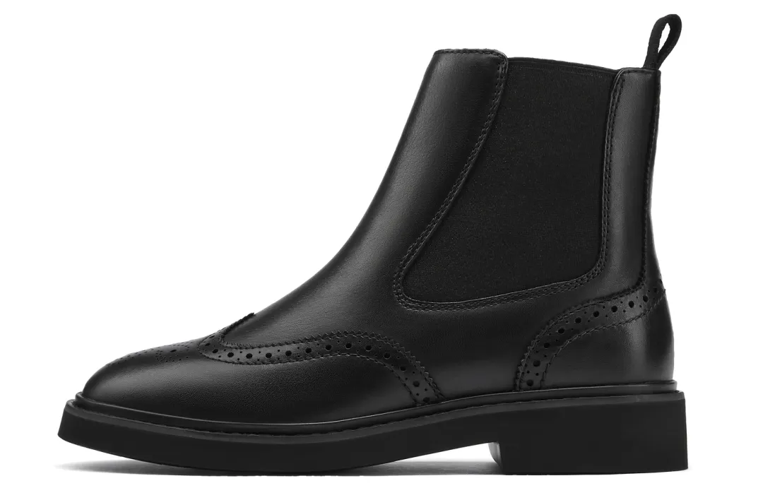 Clarks Cow Leather Short Chelsea Boots Women's Black