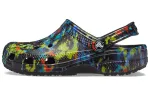 Crocs Classic Tie Dye Pattern Crocs Beach Unisex Denim Blue Sandals