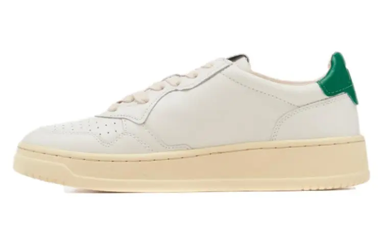 AUTRY Medalist Low-top Leather Sneakers