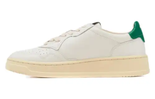 AUTRY Medalist Low-top Leather Sneakers