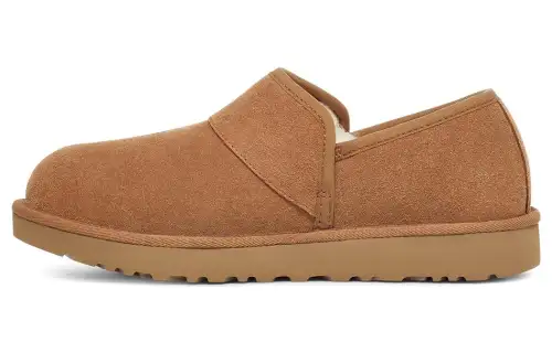 UGG Leisure Outdoor Slipper 'Chestnut'