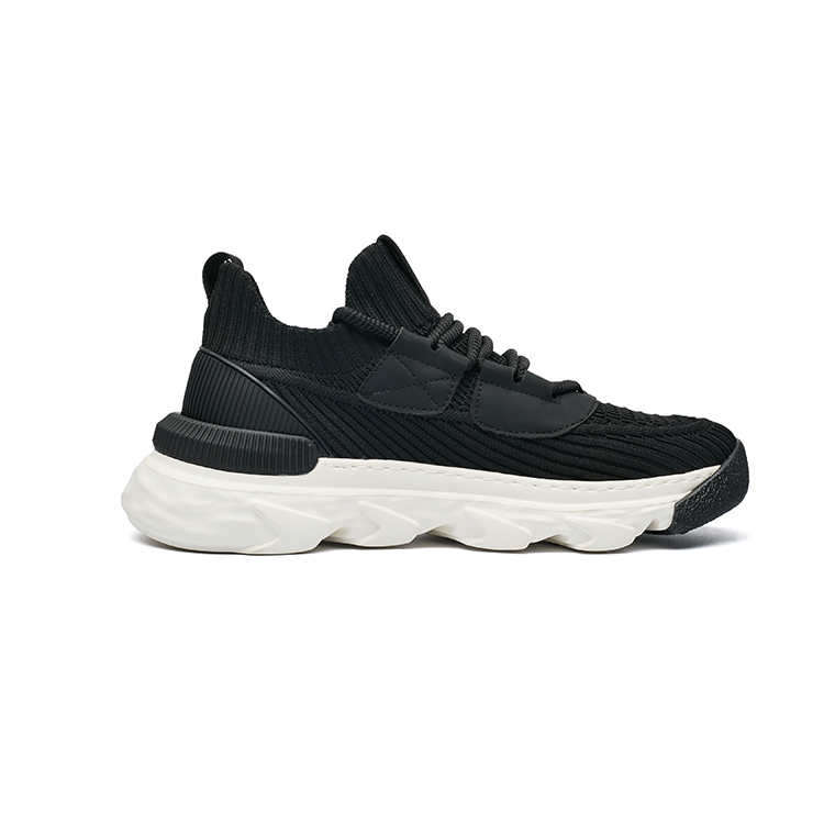KAISER Fabric Cushioning Breathable Coverage Cushioning Breathable Coverage Low top Athletic Shoes Men’s Black