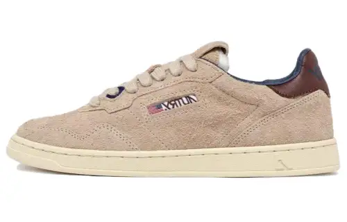 AUTRY Medalist Suede Sneakers