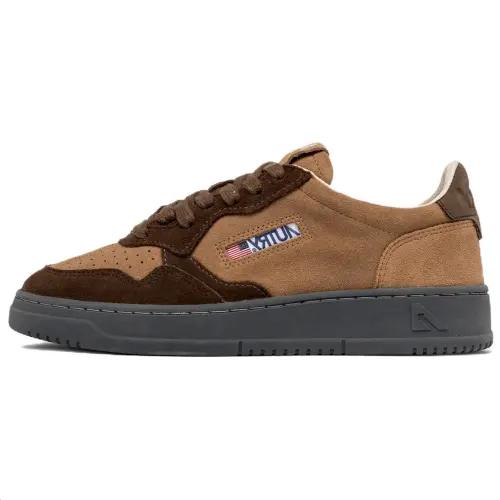 AUTRY Medalist Pigskin Slip Resistant Cushioning Low top Skateboard Shoes Men's Brown
