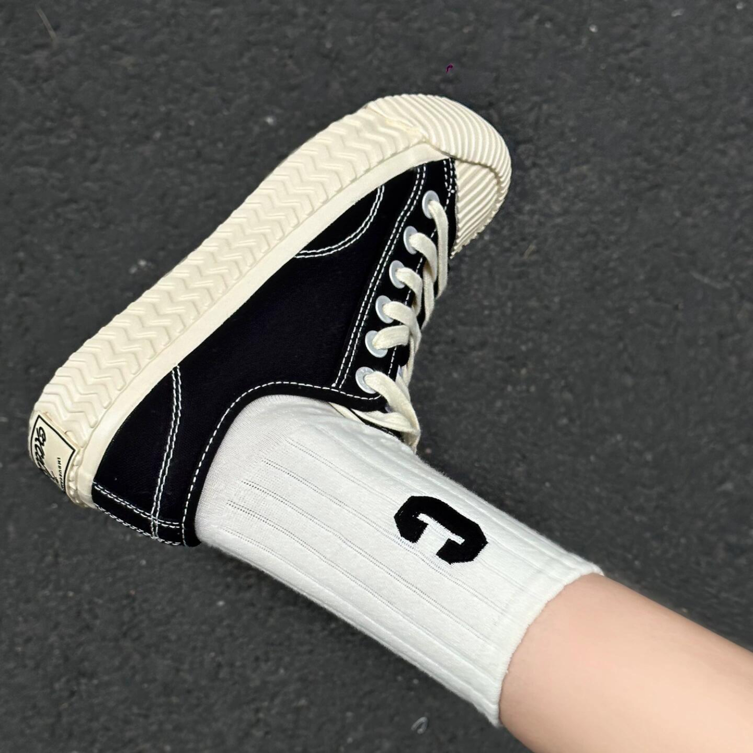 Excelsior Cookies Shoes Classic Collection Low top Platform Canvas Shoes Unisex Carbon Black