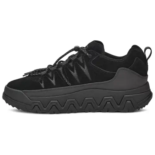 UGG CapTrail Low Black