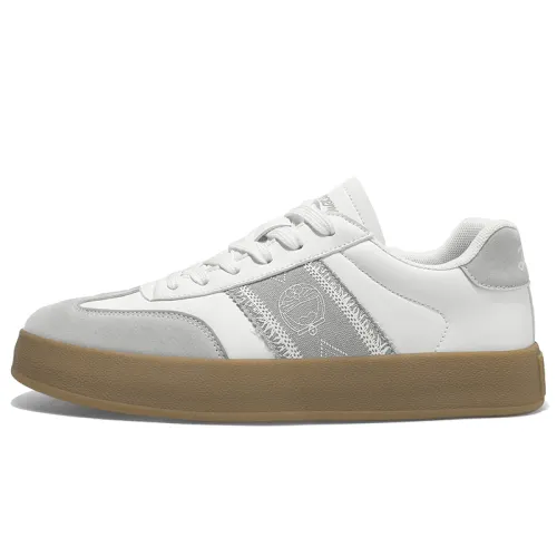DoraemonA Low top Skateboard Shoes Men's