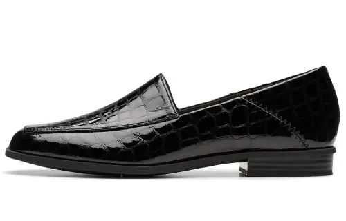 Clarks Sheepskin Casual Shoes Women's Black