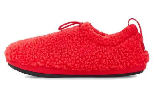 UGG Plushy Slipper 'Cherry Pie' Women's