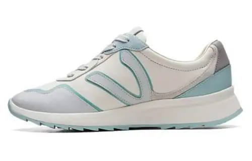 Clarks Cow Leather Low top Casual Shoes Women's White Blue