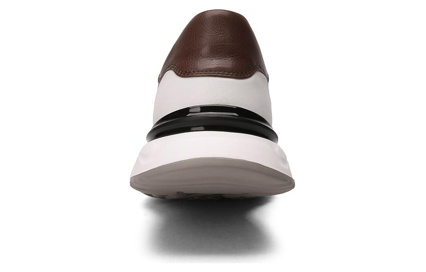 CROWN Athletic Shoes Men’s One Yard Larger
