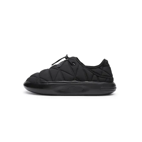 Champion Closed Toe Slippers Men's Black