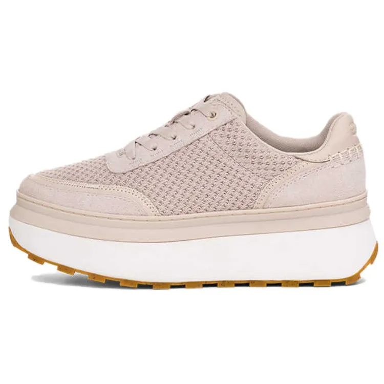 UGG Marlin Collection Low top Casual Shoes Women's Clay Umber White