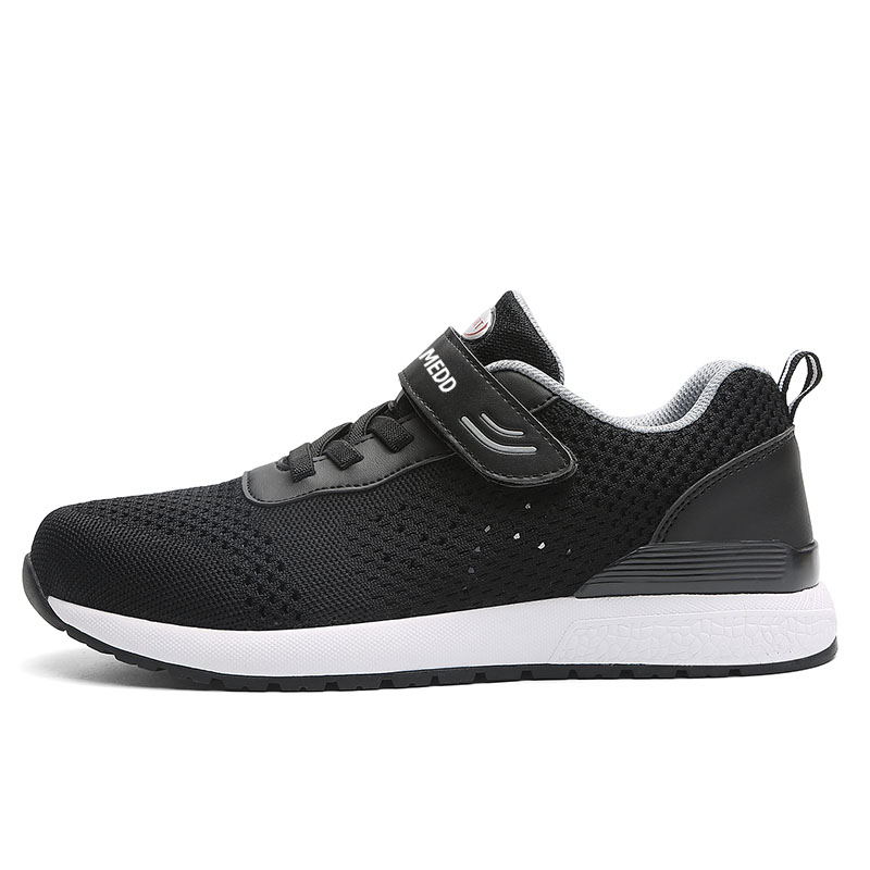Medd Walking Shoes Men’s Low Top Black