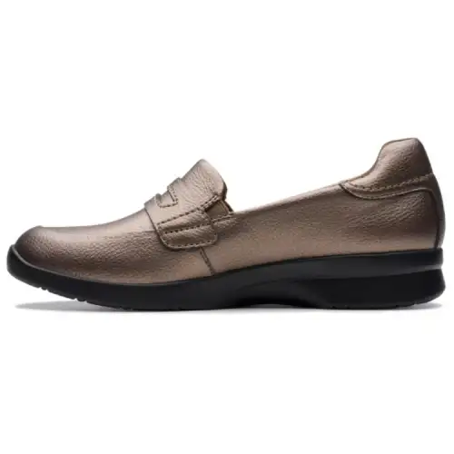 Clarks Loafers Women's Bronze