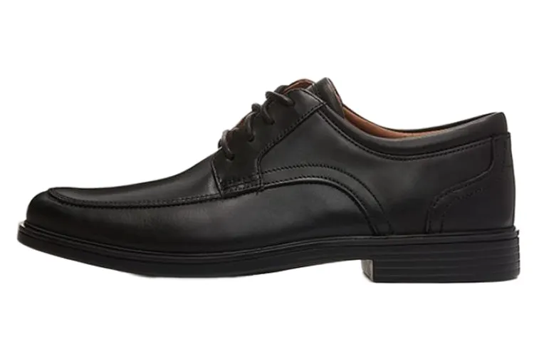 Clarks Cow Leather Men's Casual Shoes Men's