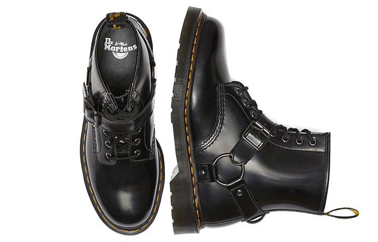Dr. Martens Bradfield Triangle 8 Combat Boots Black Unisex