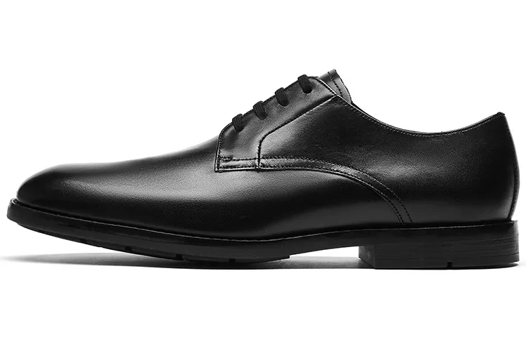 Clarks Dress Shoes Men's Low Top Black