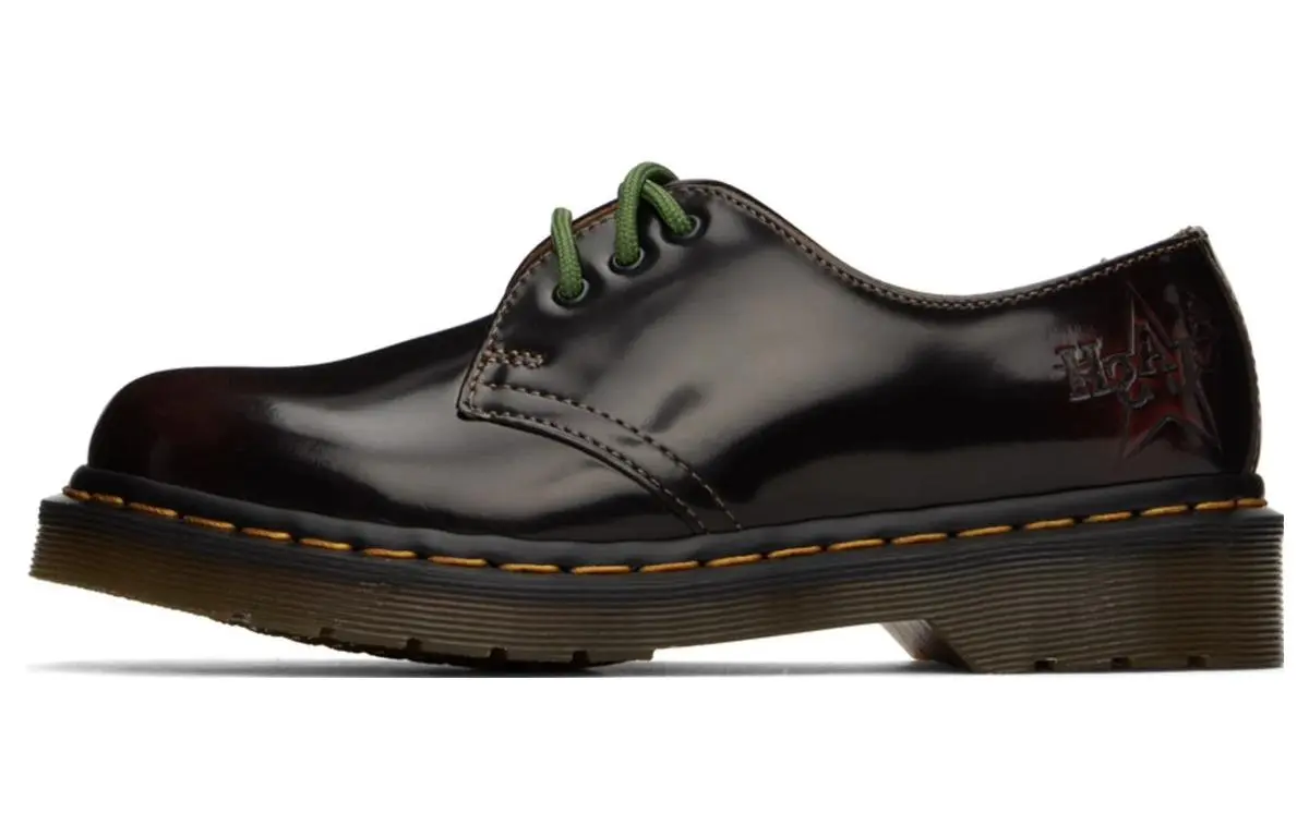 1461 The Clash x 1461 Dr.Martens 'Cherry Red'