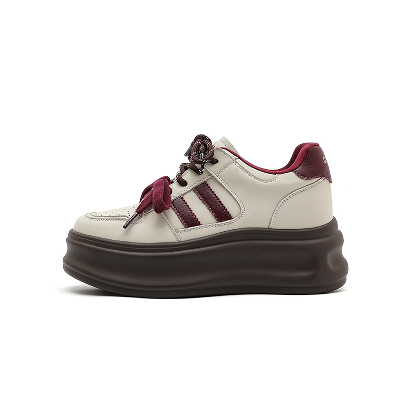 DAPHNE Low top Casual Shoes Women's