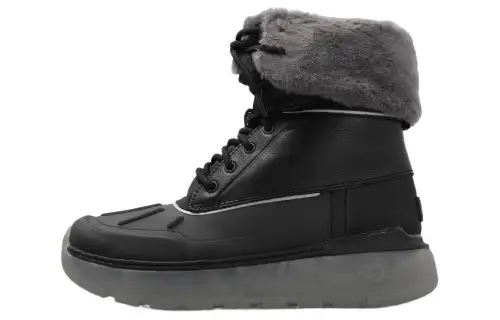 UGG City Butte 'Black'