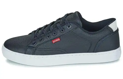 Levis Slip Resistant Abrasion Resistant Low top Skateboard Shoes Men's Black