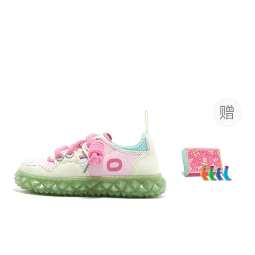 OETZI 1 Ice Man Oz Fabric Low top Casual Shoes Women's Light Green