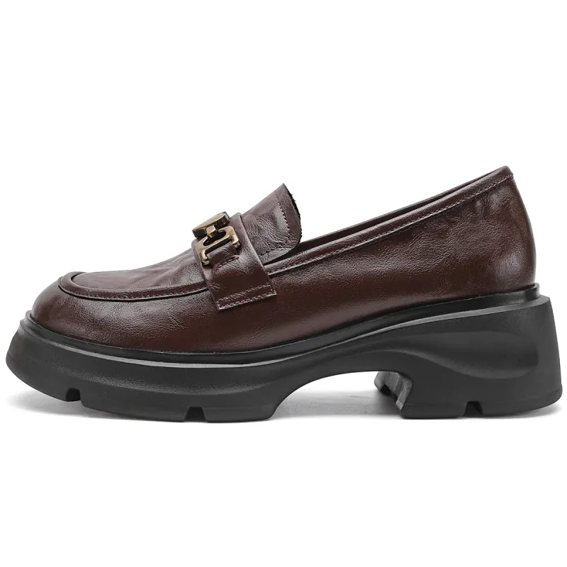 D:FUSE SCANDINAVIA Fashionable comfortable student pleated skirt, universal loafers, simple and elegant design