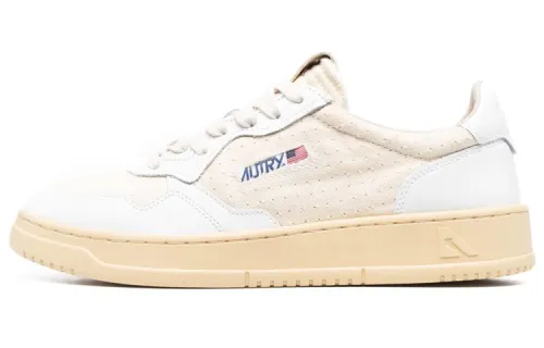AUTRY Cow Leather Stylish Skateboarding Shoes Men's White