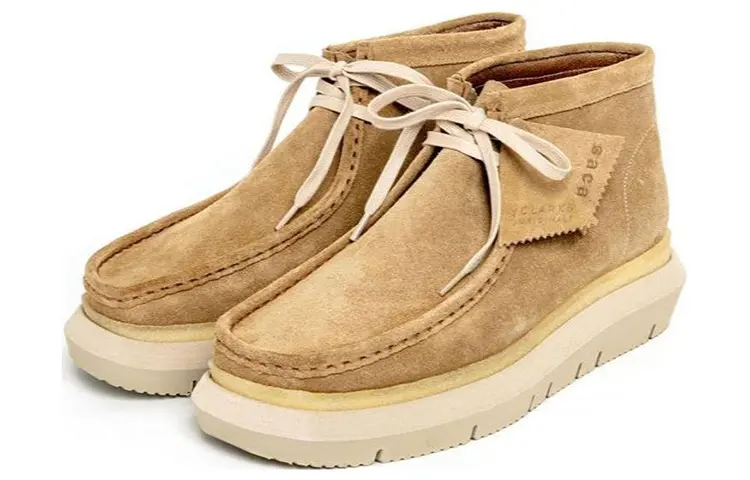 Sacai x Clarks Originals WALLABEE Leather Casual Shoes Men's Beige