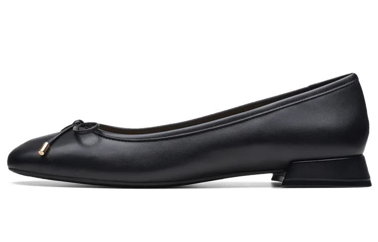 Clarks Sheepskin Casual Shoes Women's Black