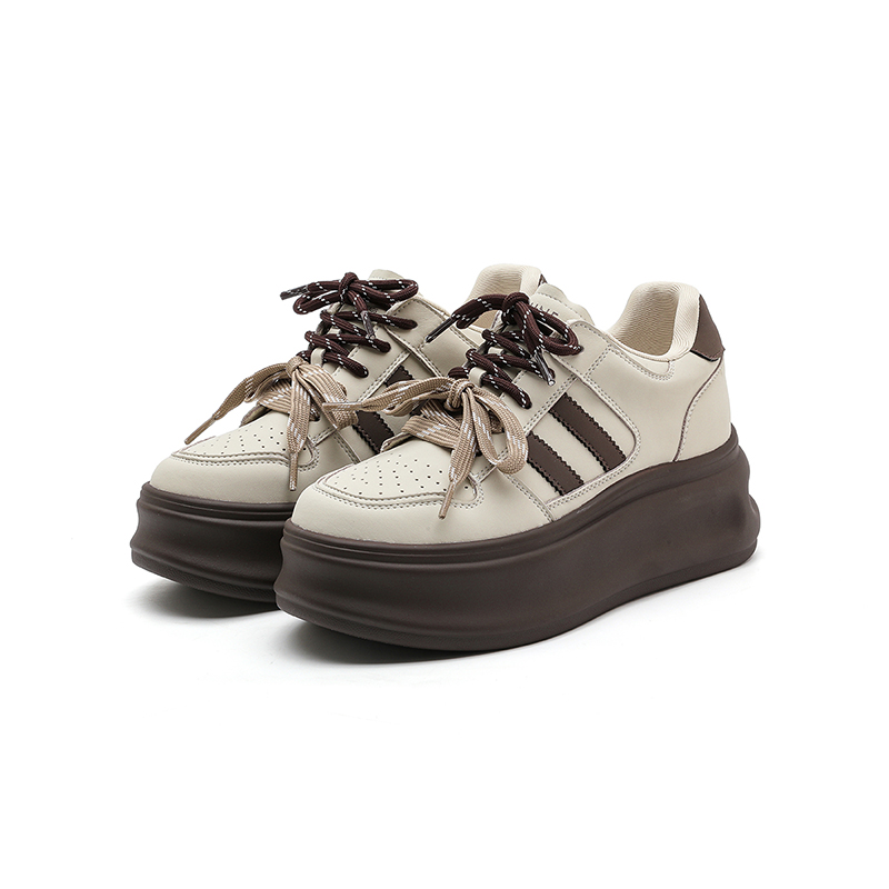 DAPHNE Low top Casual Shoes Women's