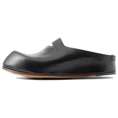 PREMIATA Closed Toe Slippers Men's Black