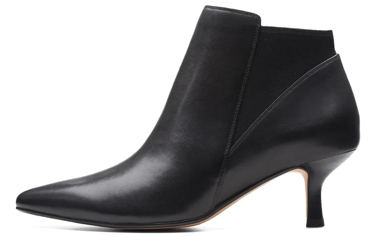 Clarks Cow Leather Ankle Boots Women's Black
