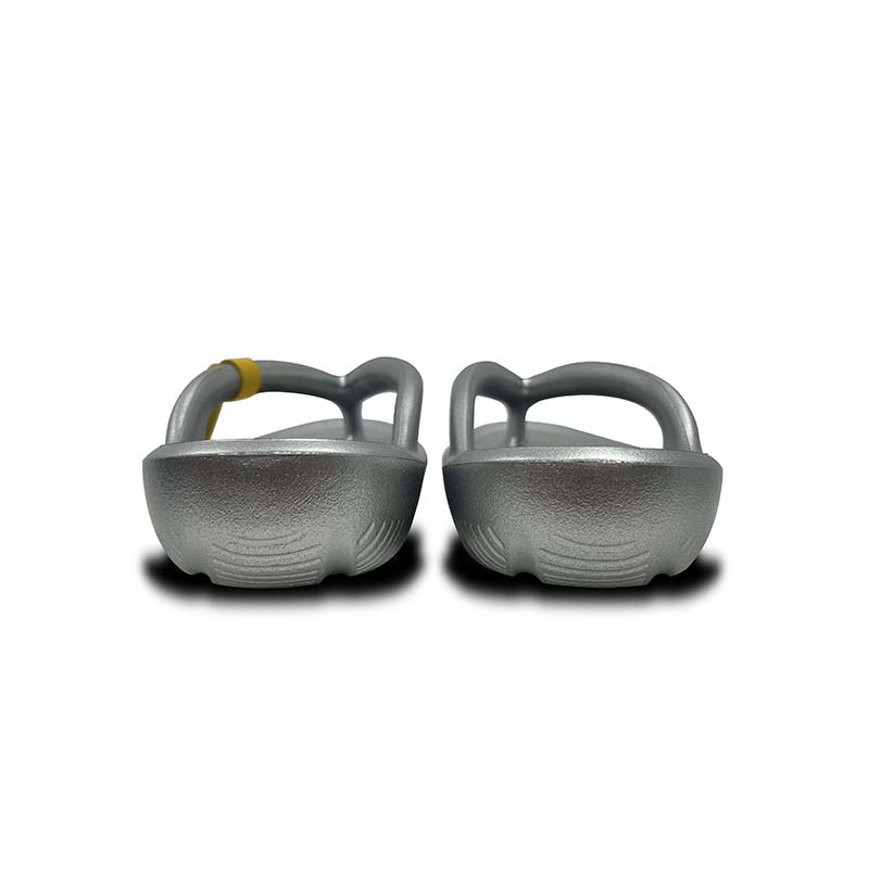 TAW&TOE Quiet Slide Slippers Unisex Glacier Silver