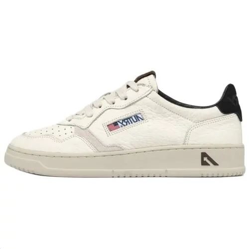 AUTRY Medalist Cow Leather Low top Skateboard Shoes Men's White