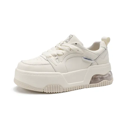 D FUSE SCANDINAVIA Puffy Shoes Leather Thermal Lightweight Height Increasing Low top Skateboard Shoes Women's