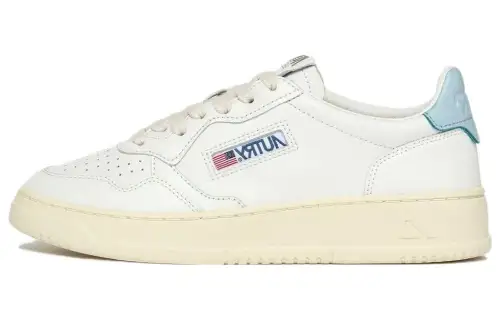 AUTRY Medalist Leather Sneakers