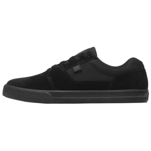 DC Shoes Low top Skateboard Shoes Men's Black