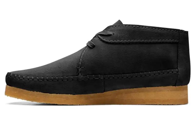Clarks stitch-detail suede boots