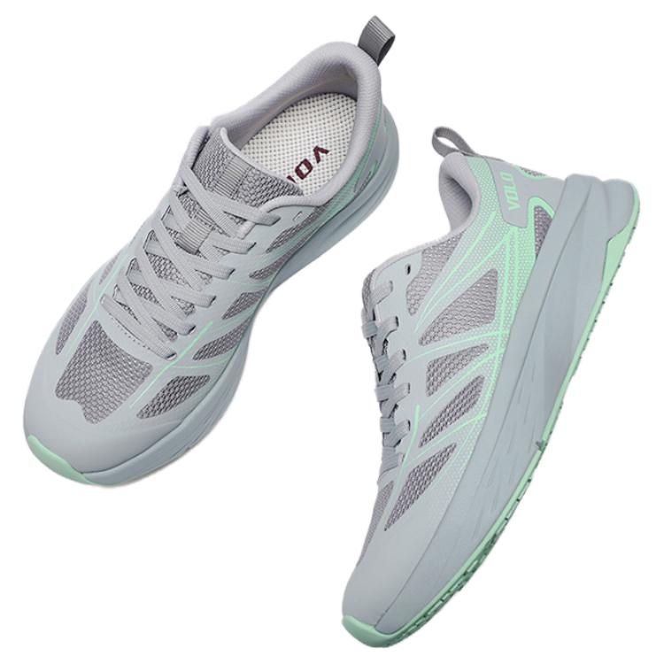 VOLO Low top Running Shoes Men's Gray Green