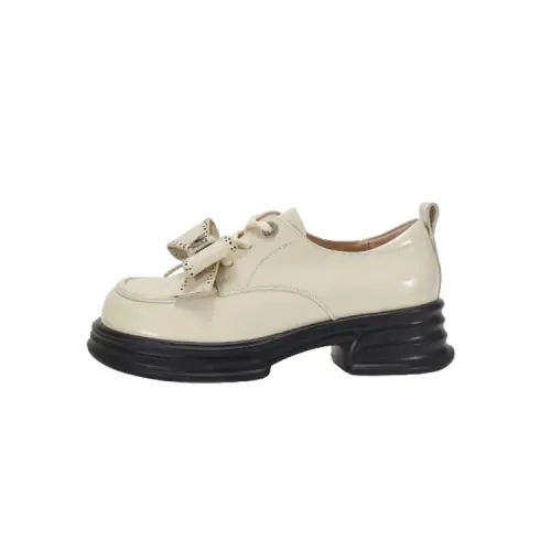 Teenie Weenie Loafers Women's Ivory White/Brown