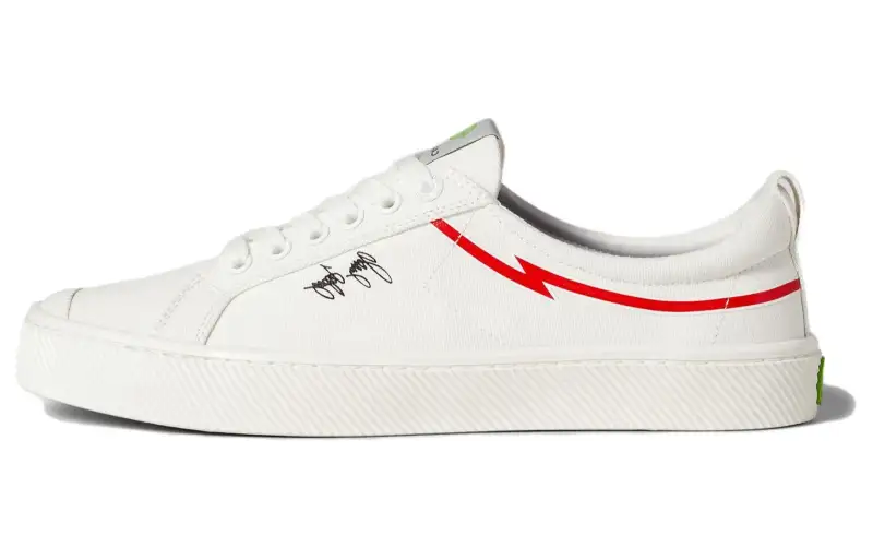 CARIUMA Low top Canvas Shoes Unisex White Red