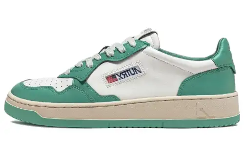 AUTRY Medalist Leather Low-top Sneakers