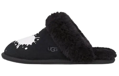 UGG Closed Toe Slippers Women's
