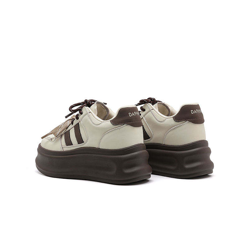DAPHNE Low top Casual Shoes Women's